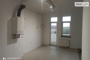 Продается 1-комнатная квартира 70 кв. м в Ужгороде