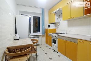 Сдается в аренду 3-комнатная квартира 62 кв. м в Виннице