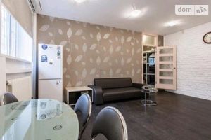Продається 2-кімнатна квартира 44.4 кв. м у Одесі