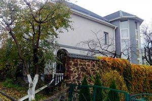 Продається будинок 2 поверховий 375 кв. м з верандою