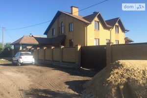 Продається будинок 2 поверховий 335 кв. м з гаражем