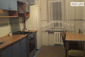 Продається 4-кімнатна квартира 80 кв. м у Хмельницькому
