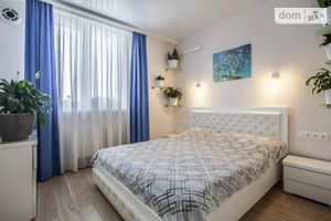 Продается 2-комнатная квартира 70 кв. м в Киеве