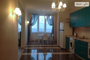 Продається 2-кімнатна квартира 64 кв. м у Одесі