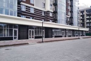 Продается нежилое помещение в жилом доме 146 кв. м в 16-этажном здании