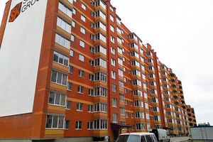 Продається 2-кімнатна квартира 69.42 кв. м у Хмельницькому