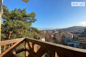 Продається 2-кімнатна квартира 107.8 кв. м у Львові