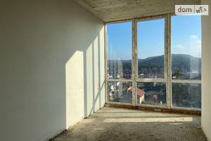 Продається 2-кімнатна квартира 89.7 кв. м у Львові