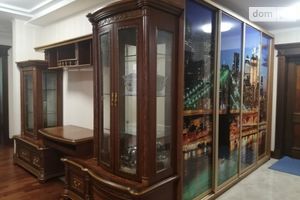 Сдается в аренду 5-комнатная квартира 200 кв. м в Киеве