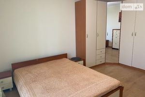 Сдается в аренду 3-комнатная квартира 93 кв. м в Львове