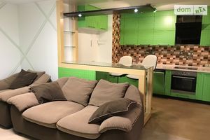 Продается 3-комнатная квартира 69.6 кв. м в Днепре
