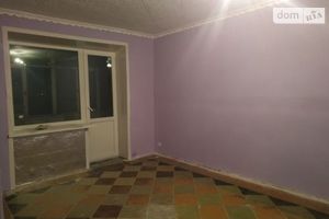 Продається 1-кімнатна квартира 34 кв. м у Лисичанську