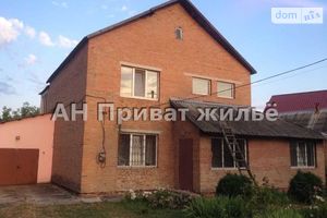 Продается дом на 2 этажа 166 кв. м с баней/сауной