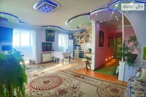 Продается 3-комнатная квартира 96 кв. м в Днепре