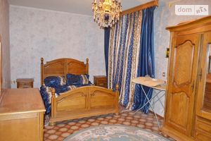 Продается 3-комнатная квартира 60 кв. м в Николаеве