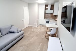 Сдается в аренду 2-комнатная квартира 45 кв. м в Киеве