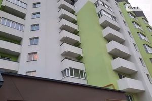 Продається 3-кімнатна квартира 87.6 кв. м у Тернополі