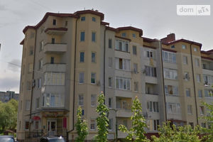 Продается 4-комнатная квартира 212 кв. м в Львове