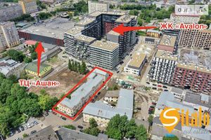 Продається офіс 79 кв. м в бізнес-центрі