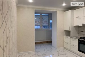 Продается 2-комнатная квартира 70 кв. м в Виннице