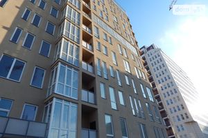 Продается 3-комнатная квартира 111 кв. м в Харькове