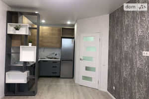 Продается 1-комнатная квартира 42 кв. м в Черкассах