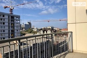 Продается 3-комнатная квартира 121 кв. м в Днепре