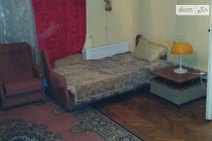 Здається в оренду кімната 98 кв. м у Чернівцях