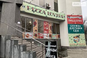 Сдается в аренду торгово-развлекательный комплекс 100 кв. м в 3-этажном здании