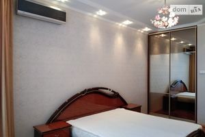 Здається в оренду 2-кімнатна квартира 80.3 кв. м у Одесі