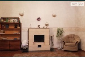 Продается 4-комнатная квартира 133 кв. м в Одессе