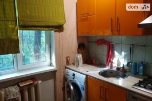 Продается 3-комнатная квартира 65 кв. м в Херсоне