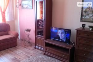 Сдается в аренду 1-комнатная квартира 54 кв. м в Киеве