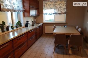 Продається будинок 2 поверховий 258 кв. м з бесідкою
