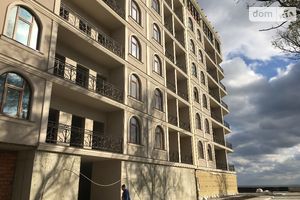 Продається 2-кімнатна квартира 49 кв. м у Одесі