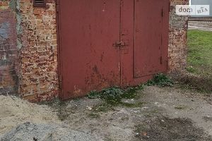 Продается бокс в гаражном комплексе под легковое авто на 35 кв. м