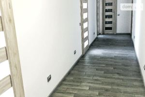 Продается 3-комнатная квартира 86 кв. м в Тернополе