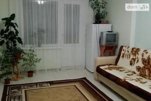 Продается 3-комнатная квартира 77 кв. м в Хмельницком