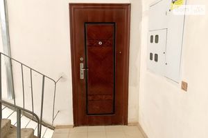 Продається 3-кімнатна квартира 60 кв. м у Гнивані