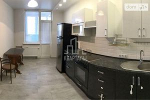 Сдается в аренду 1-комнатная квартира 46 кв. м в Киеве
