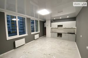 Продается 2-комнатная квартира 70 кв. м в Киево-Святошинске