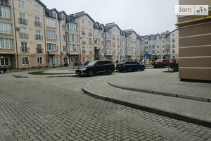 Продается 2-комнатная квартира 61.8 кв. м в Ужгороде