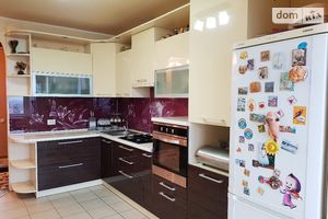 Продается 3-комнатная квартира 87 кв. м в Хмельницком