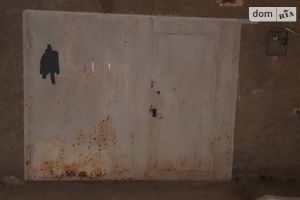Здається в оренду окремий гараж під легкове авто на 21 кв. м