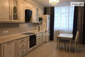 Сдается в аренду 2-комнатная квартира 80 кв. м в Киеве