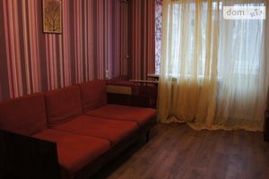 Продається 3-кімнатна квартира 58 кв. м у Полтаві