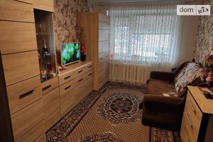 Продається 2-кімнатна квартира 42 кв. м у Дніпрі