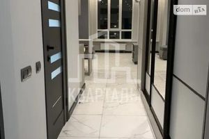 Здається в оренду 1-кімнатна квартира 34 кв. м у Києві