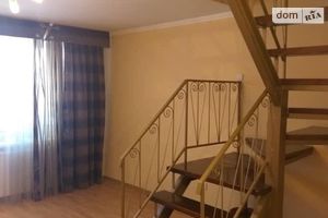 Продається 3-кімнатна квартира 113 кв. м у Тернополі