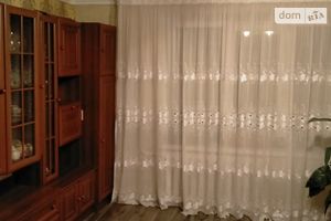 Сдается в аренду 1-комнатная квартира 52 кв. м в Житомире